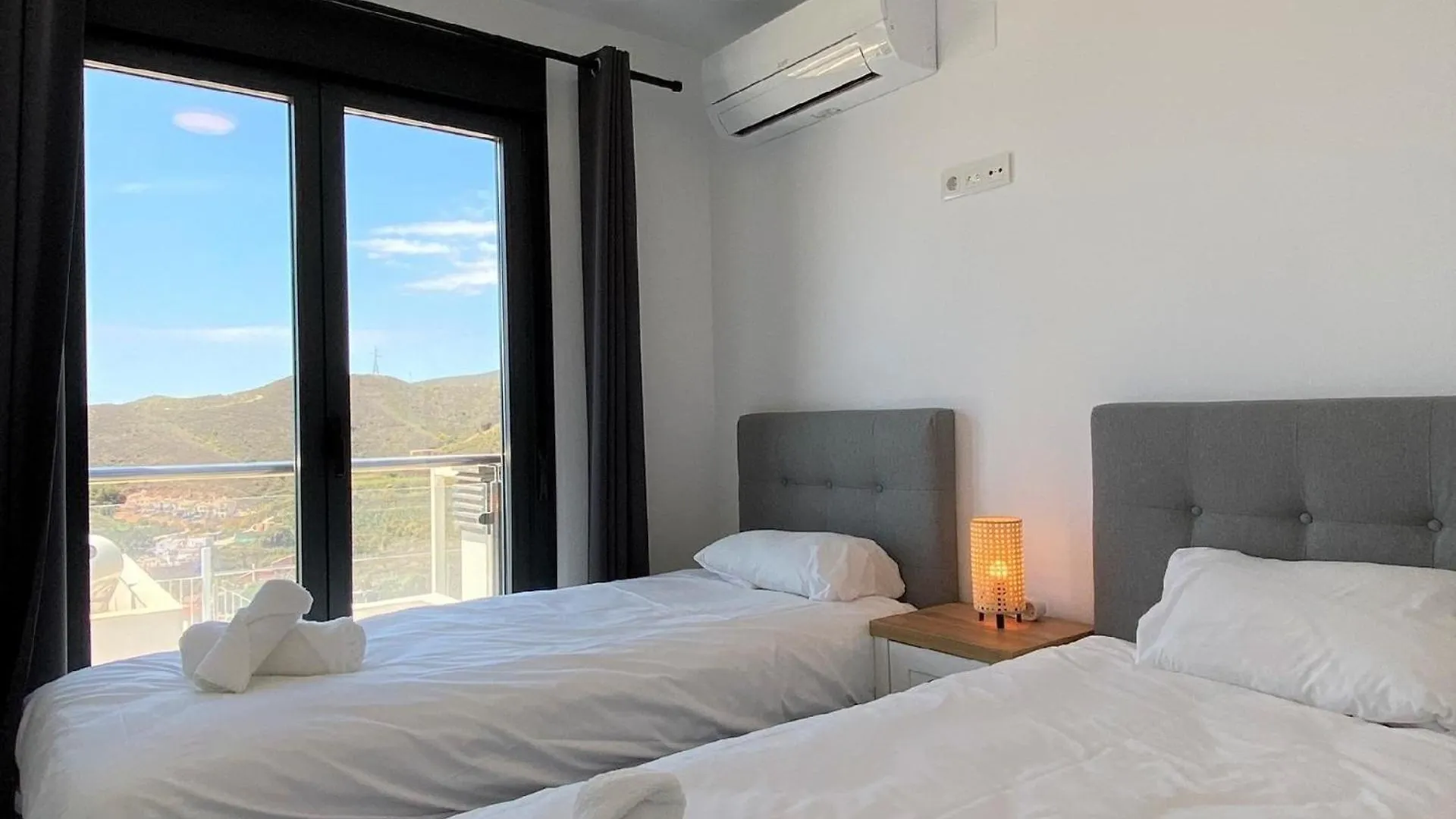 דירה Ferienwohnung Fuer 4 Personen Ca 90 Qm In Nerja, Andalusien Costa Del Sol